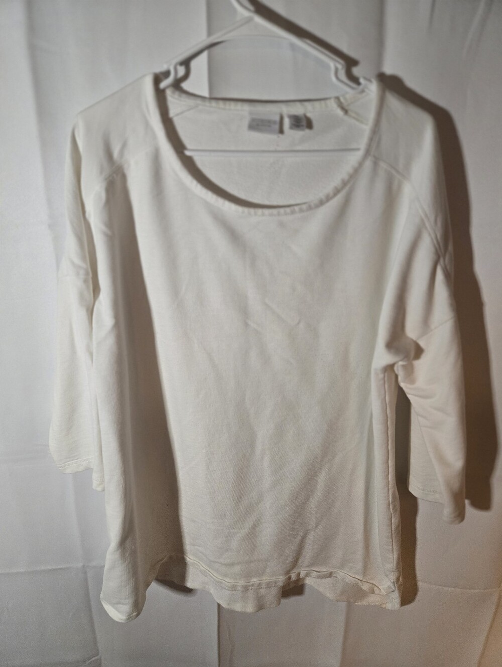 Weekends By Chico's Cream Scoop 3/4 Length Sleeve Top